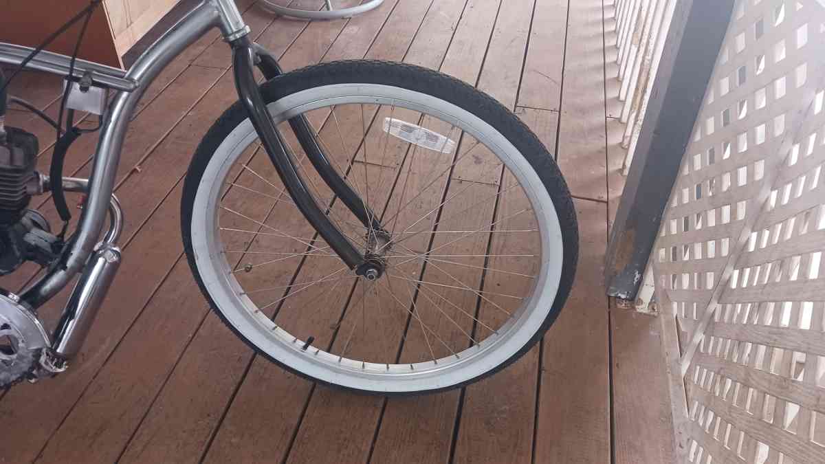 26in Motorized Beach Cruiser - Houston, Texas - FleaMarketBay