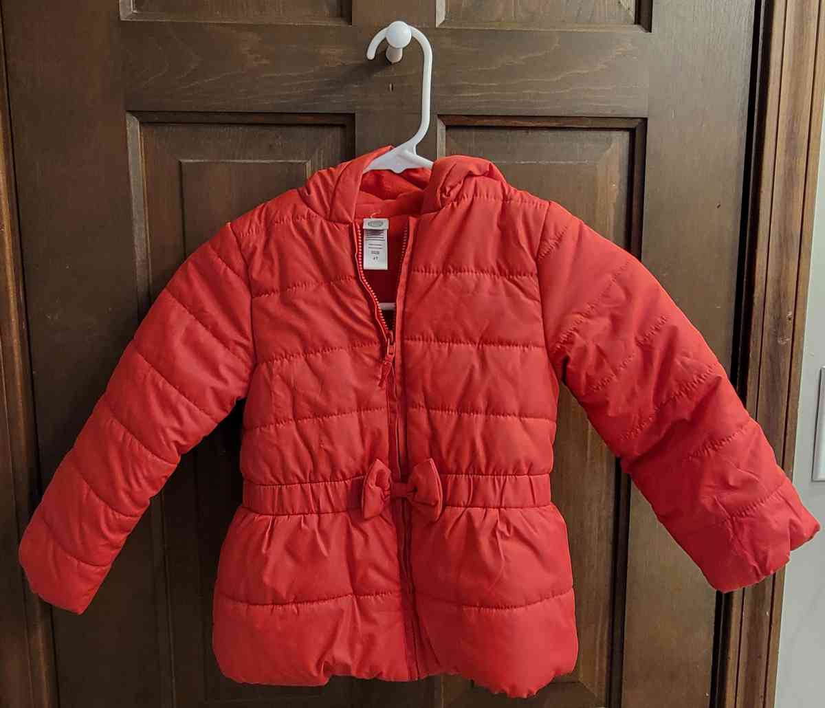 4T red winter coat - Glenshaw, Pennsylvania