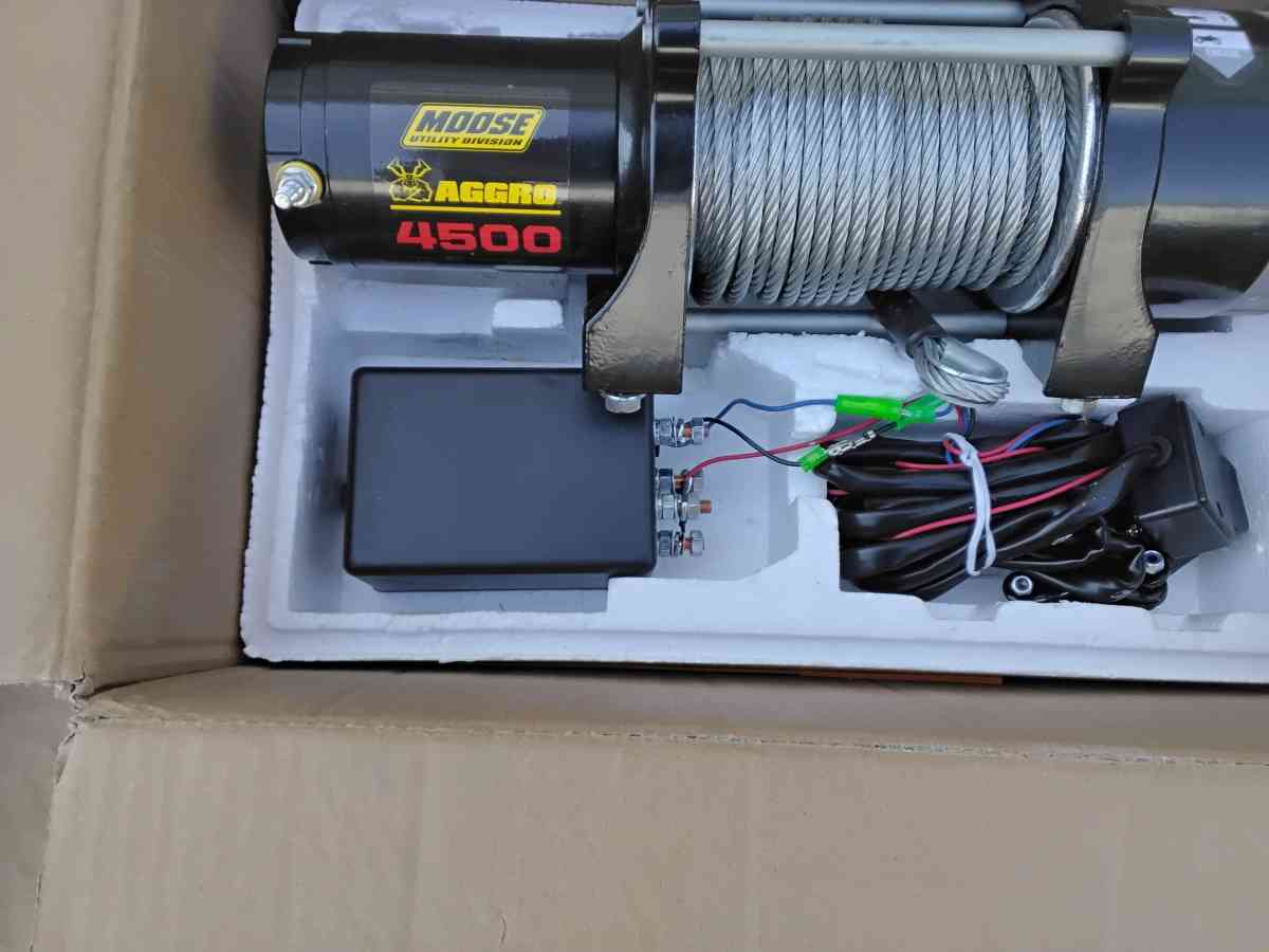 Nice Moose Aggro Electric Winch Model 4500 OEM New - Williamstown, New Jersey - FleaMarketBay