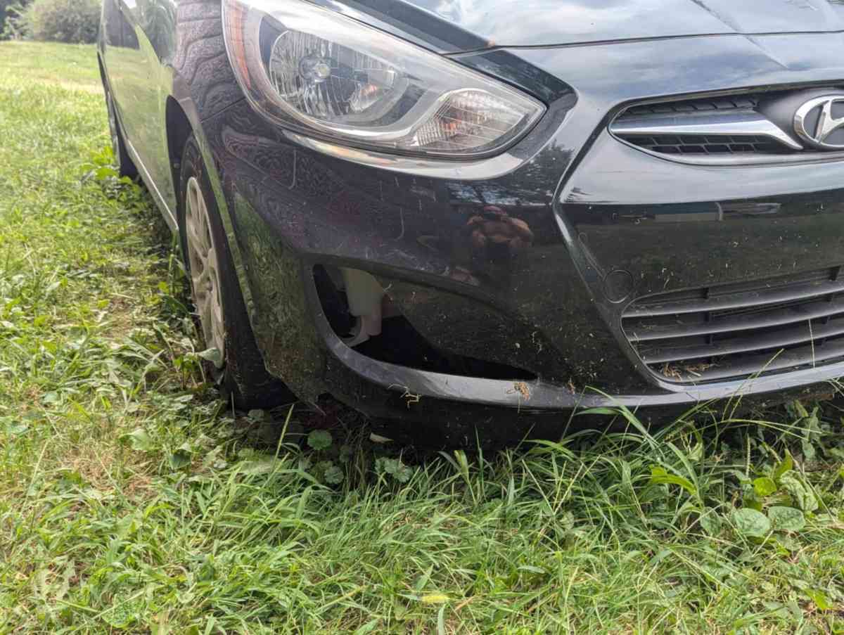 2014 Hyundai Accent hatchback