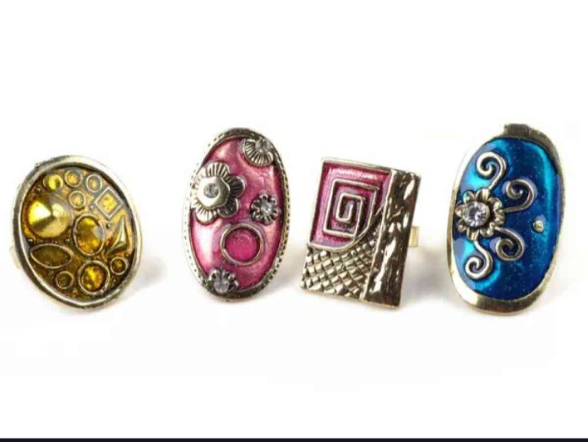 Womens Fashion Rings - Alliance, Ohio