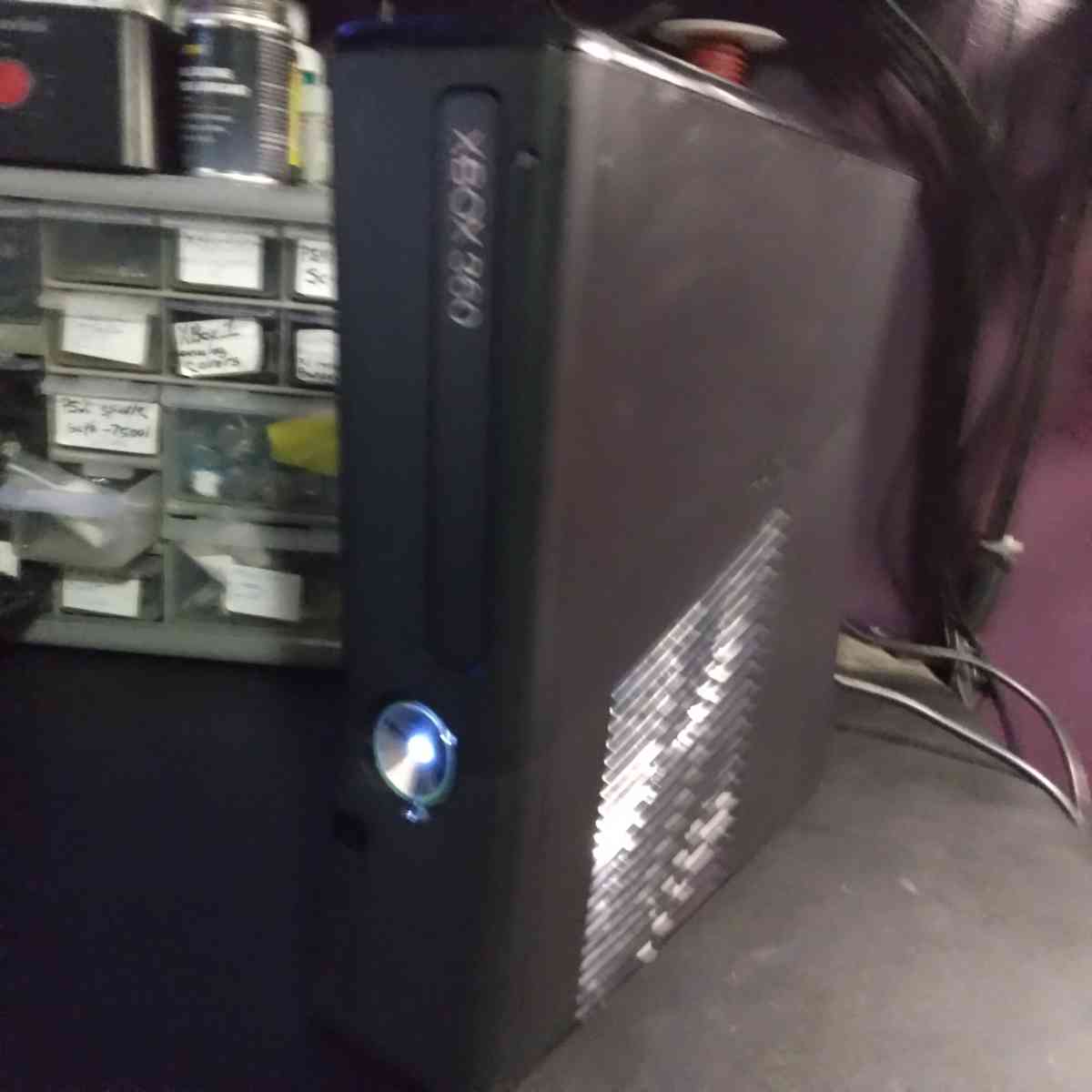 Xbox360 RGH3 250GB  Modified - Spencer, Indiana - FleaMarketBay