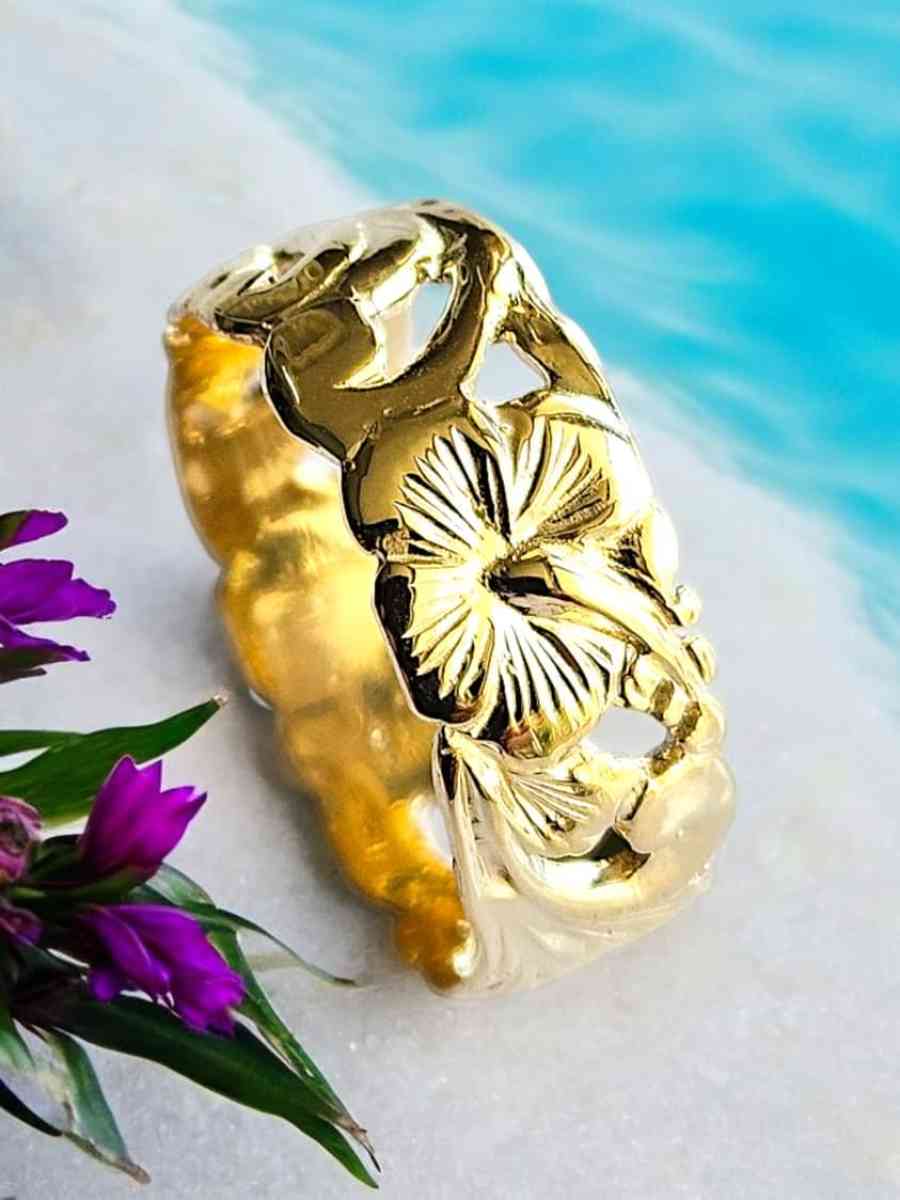 14 KT GOLD RING