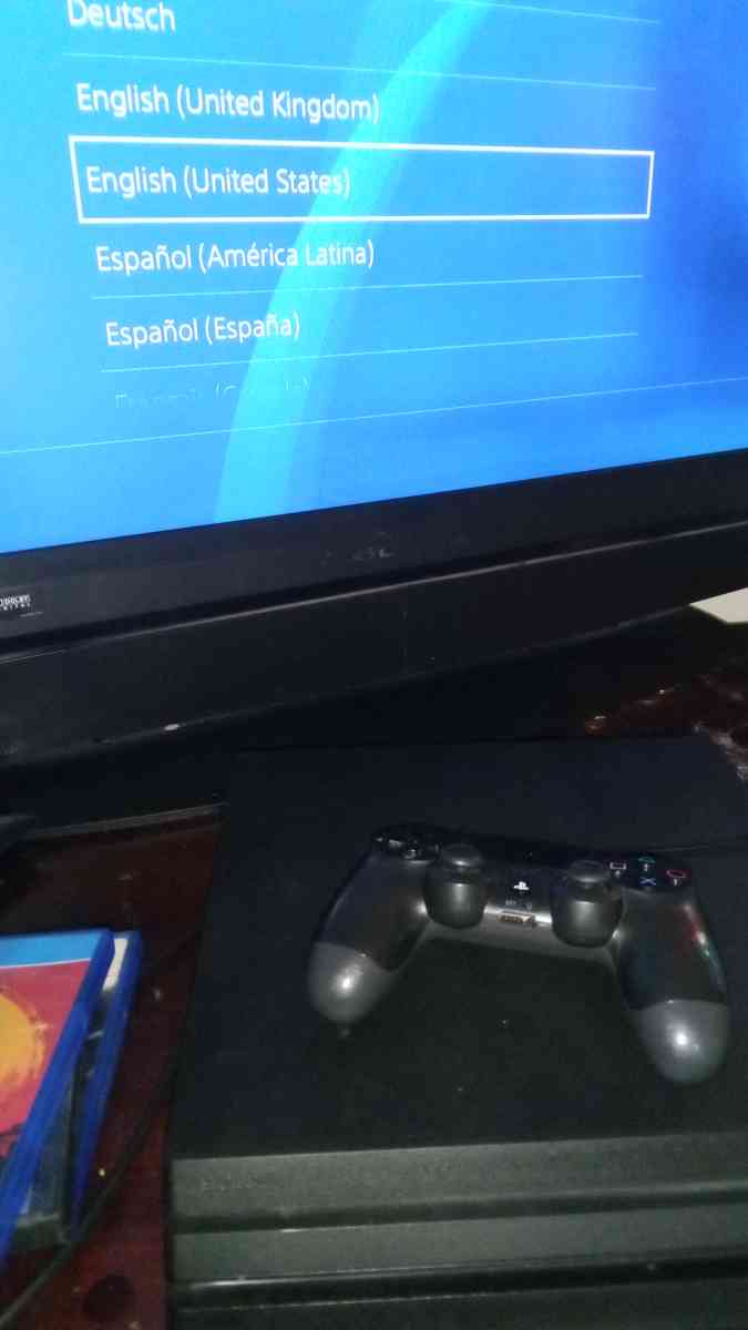 PlayStation 4 Pro 1TB 3 Games 1 Controller - Madison, Indiana - FleaMarketBay