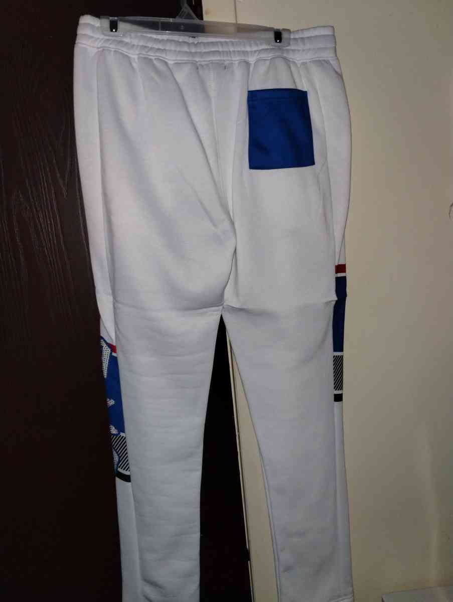 NEW Men SIZE XL Graphic jogger pants - Wilson, North Carolina - FleaMarketBay