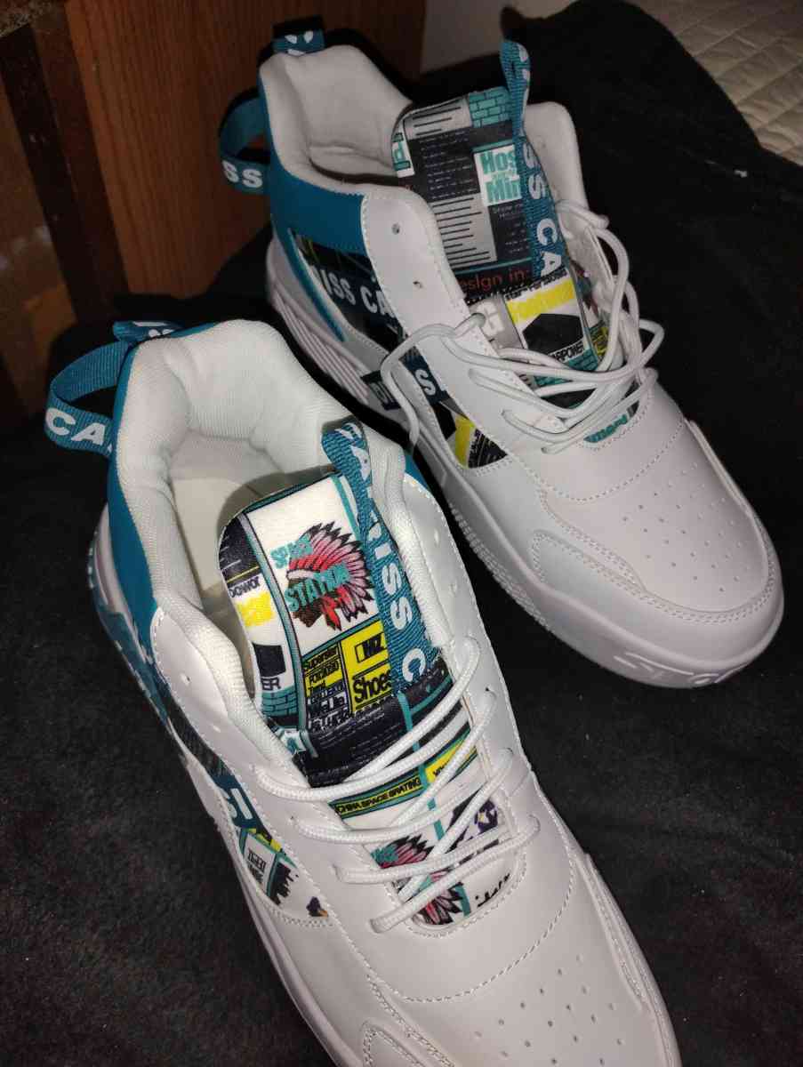 Pauls shoes - Saint Joseph, Missouri - FleaMarketBay