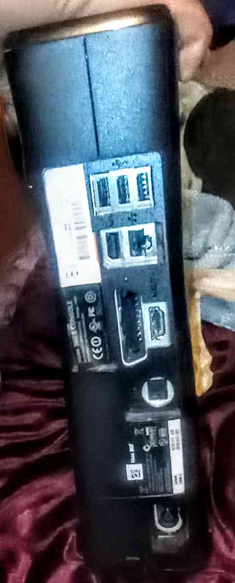 Xbox 360 and Oculus - Colorado Springs, Colorado - FleaMarketBay