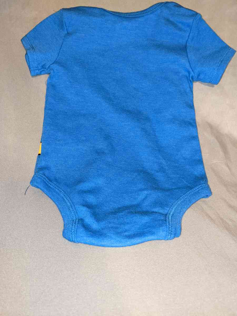 6 to 9 months Donald Duck onesie - Gulf Breeze, Florida