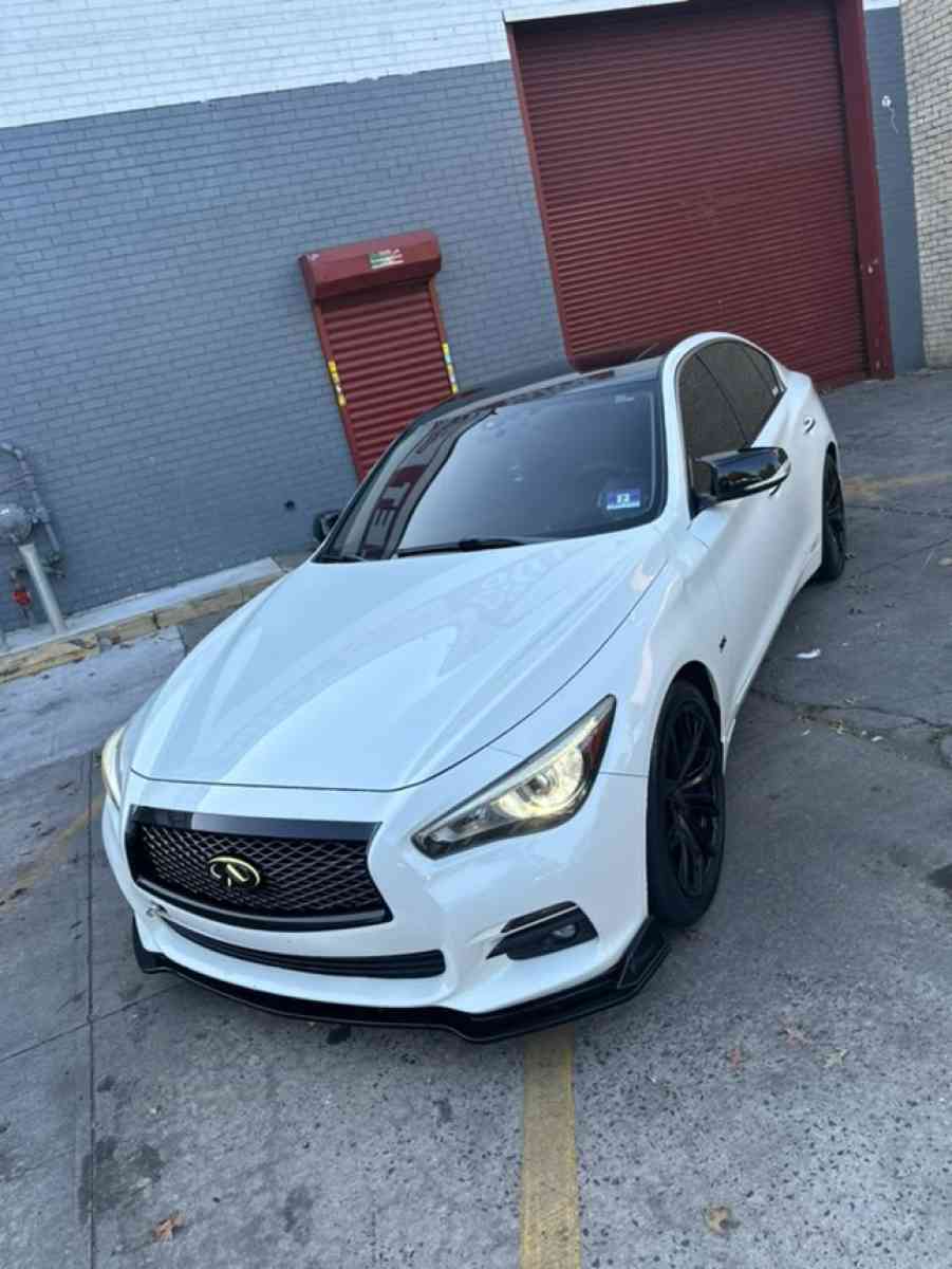 q50 2017 - Essex, New York - FleaMarketBay