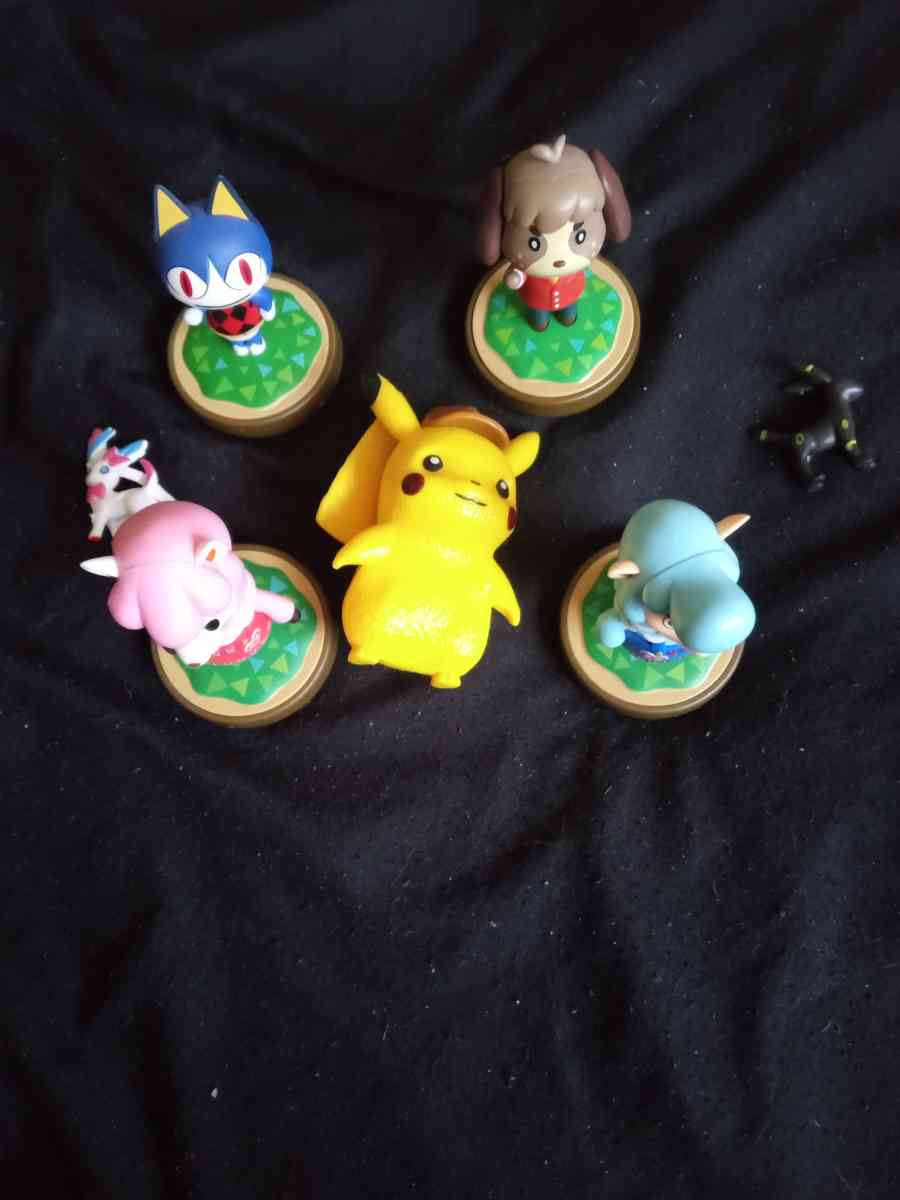 figurines - Mentor, Ohio - FleaMarketBay