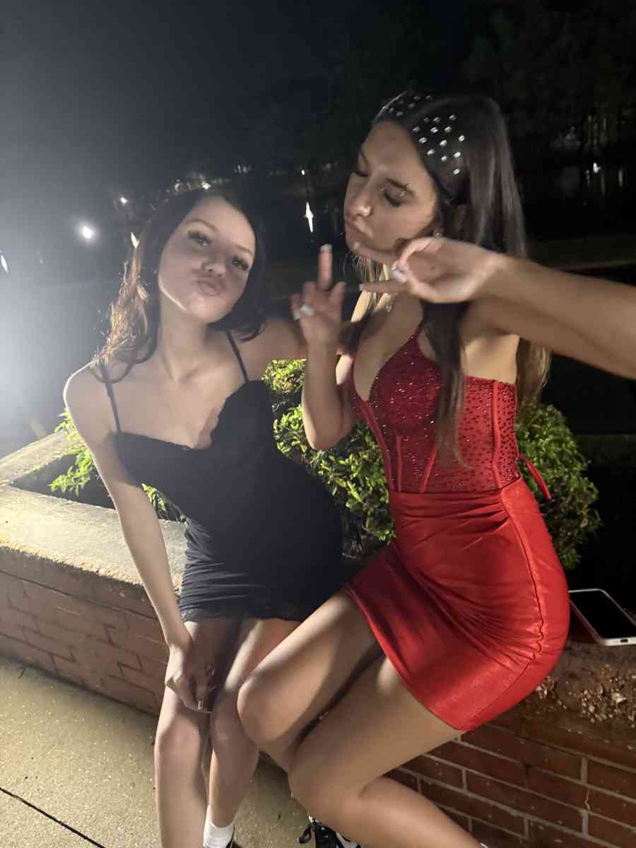 red hoco dress with gems - Crestview, Florida - FleaMarketBay