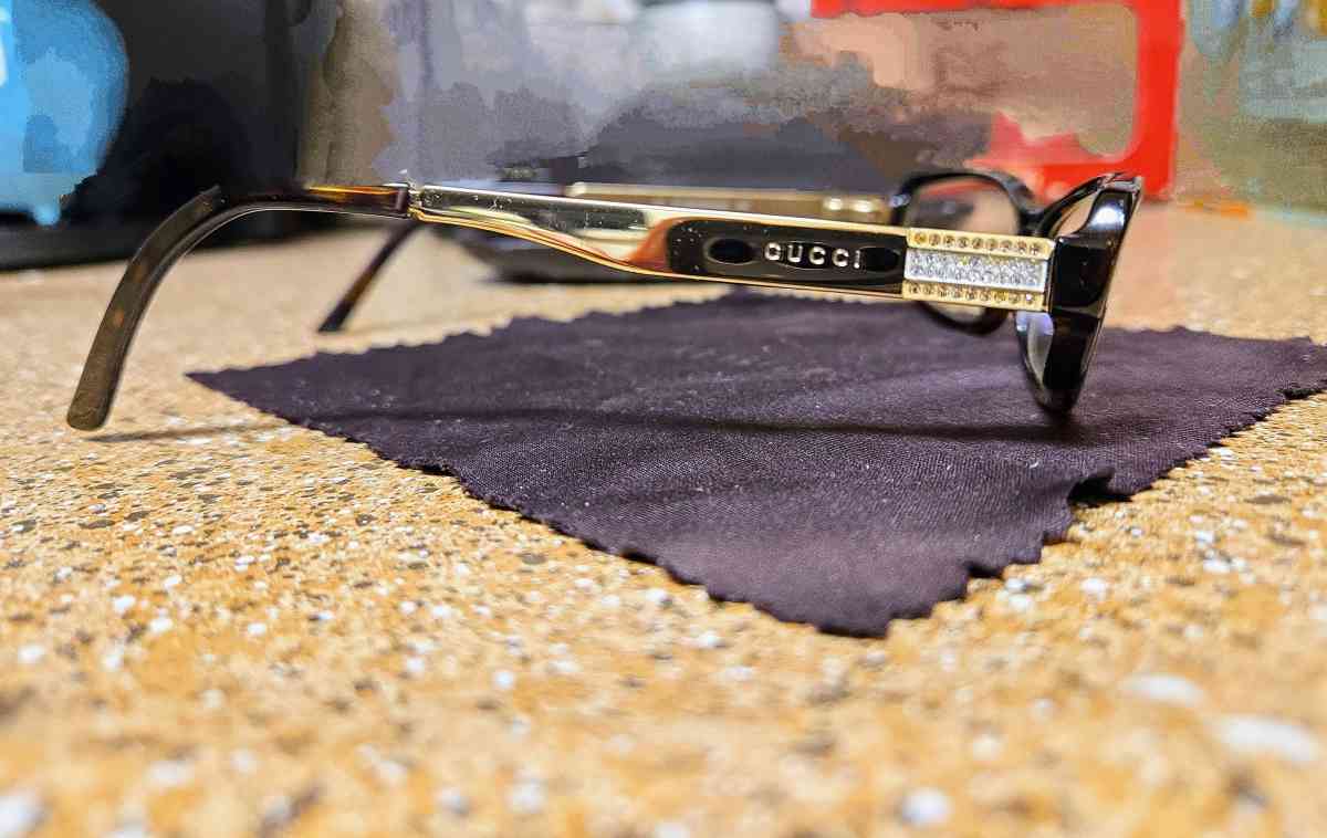 Gucci Glasses - Pittsburg, California - FleaMarketBay