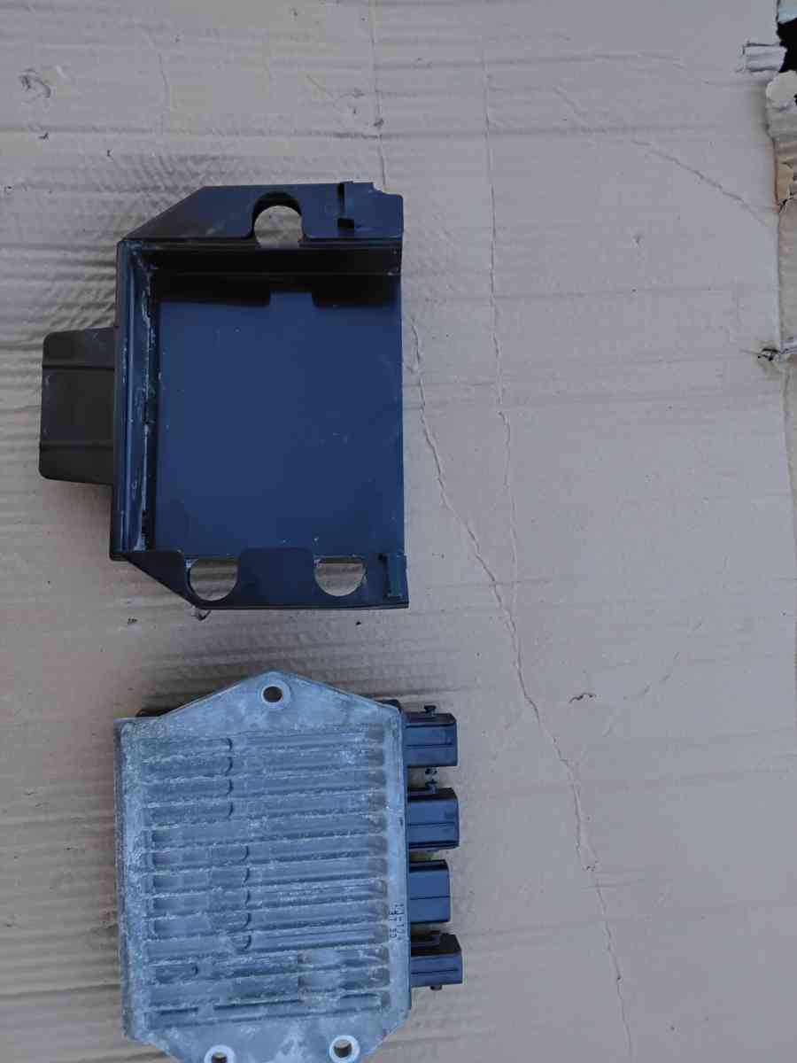 Honda Odyssey Fuel Injector Driver with Cover OEM Factory - Williamstown, New Jersey - FleaMarketBay