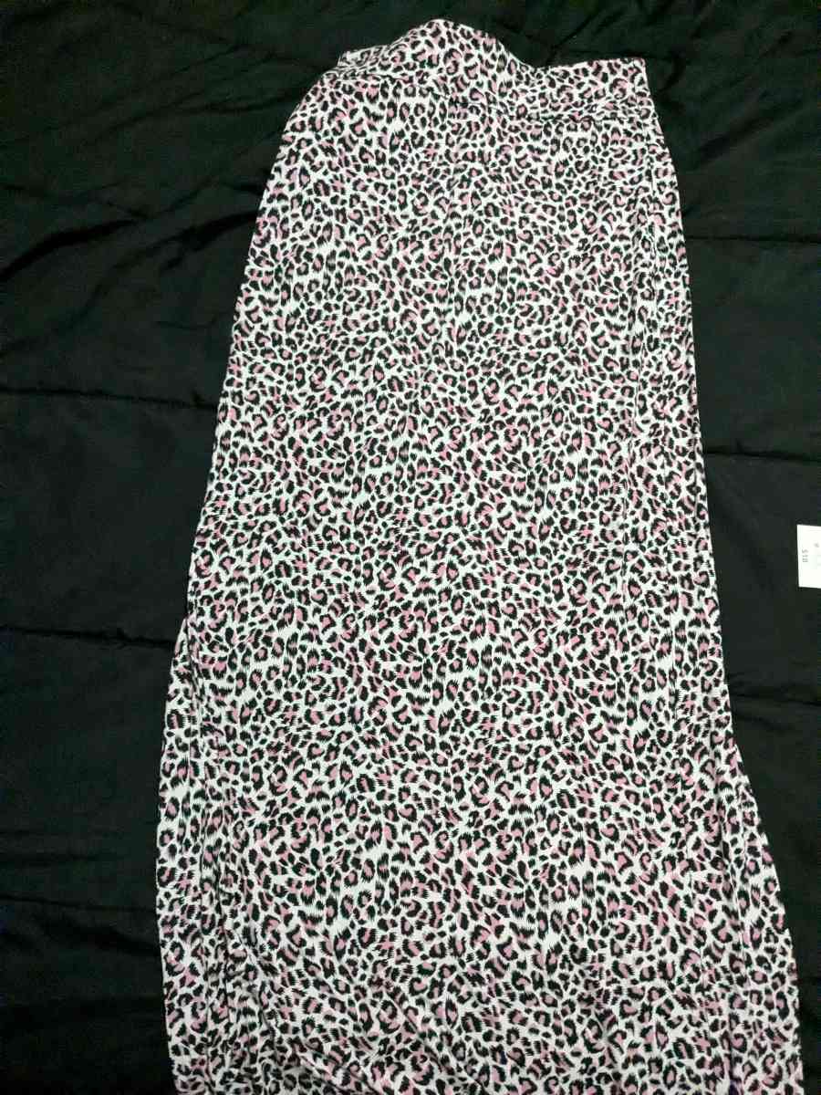 skirt - Boswell, Pennsylvania - FleaMarketBay