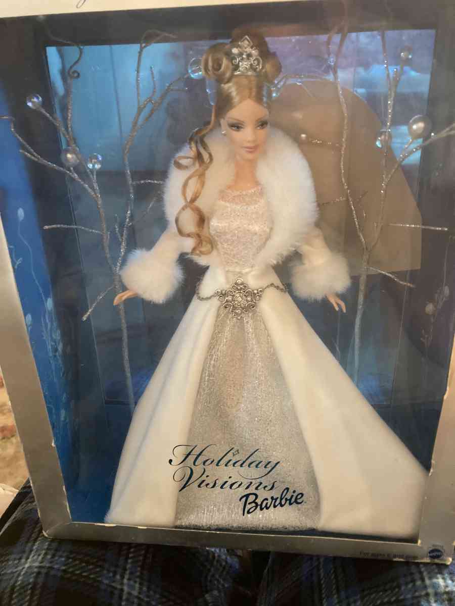 Holiday visions Barbie - Saint Clairsville, Ohio