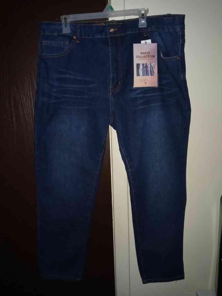 NEW Plus size 23 24 VIP skinny jeans - Wilson, North Carolina - FleaMarketBay