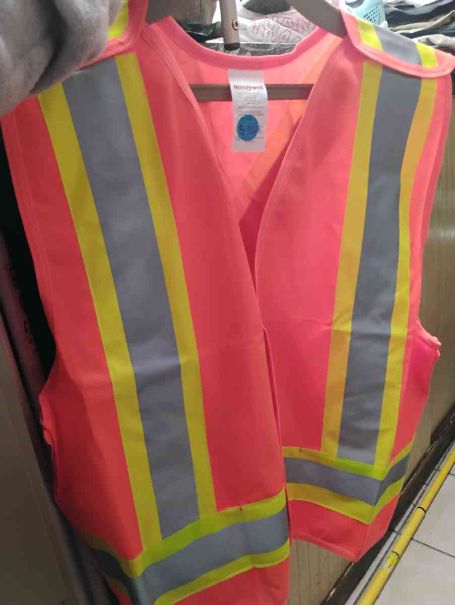 Men Working Vest - Houston, Texas - FleaMarketBay