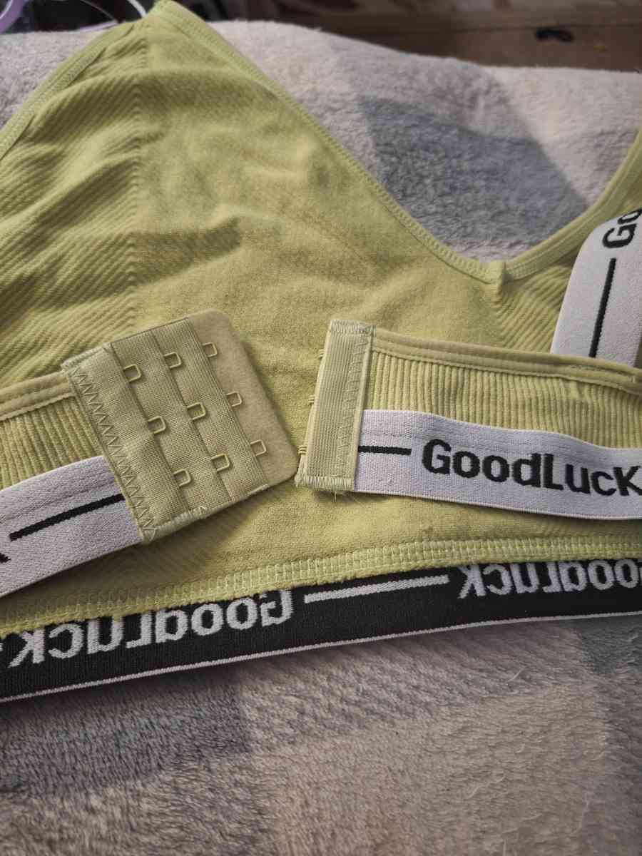 Non padded Bra - Berwick, Pennsylvania - FleaMarketBay