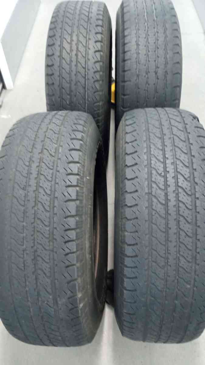 the set of 4 tires and wheels R 16 for DOdge ram 17 - Belmont, California - FleaMarketBay