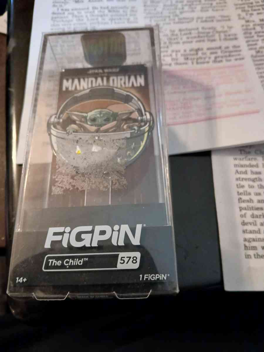 mandalorian figpin - Adrian, Michigan