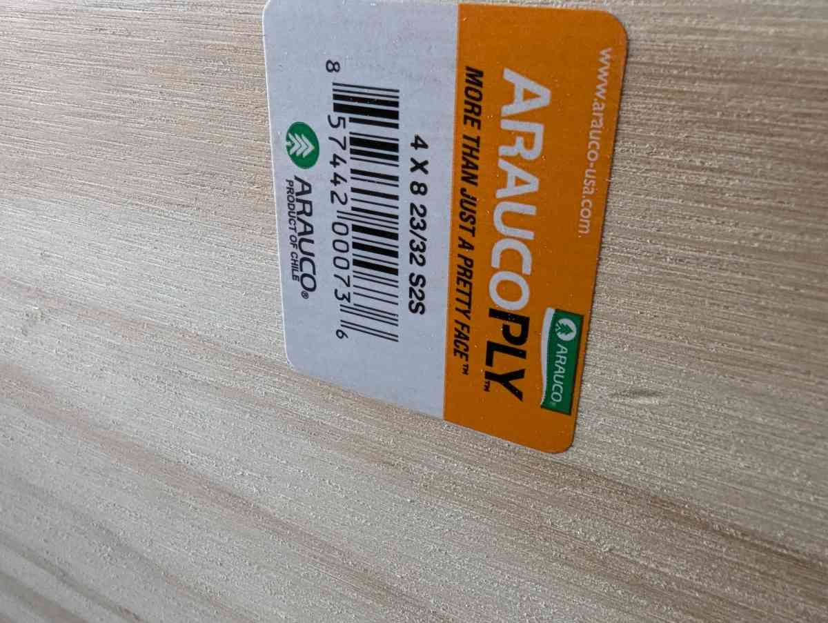 Premium Plywood - Tampa, Florida - FleaMarketBay