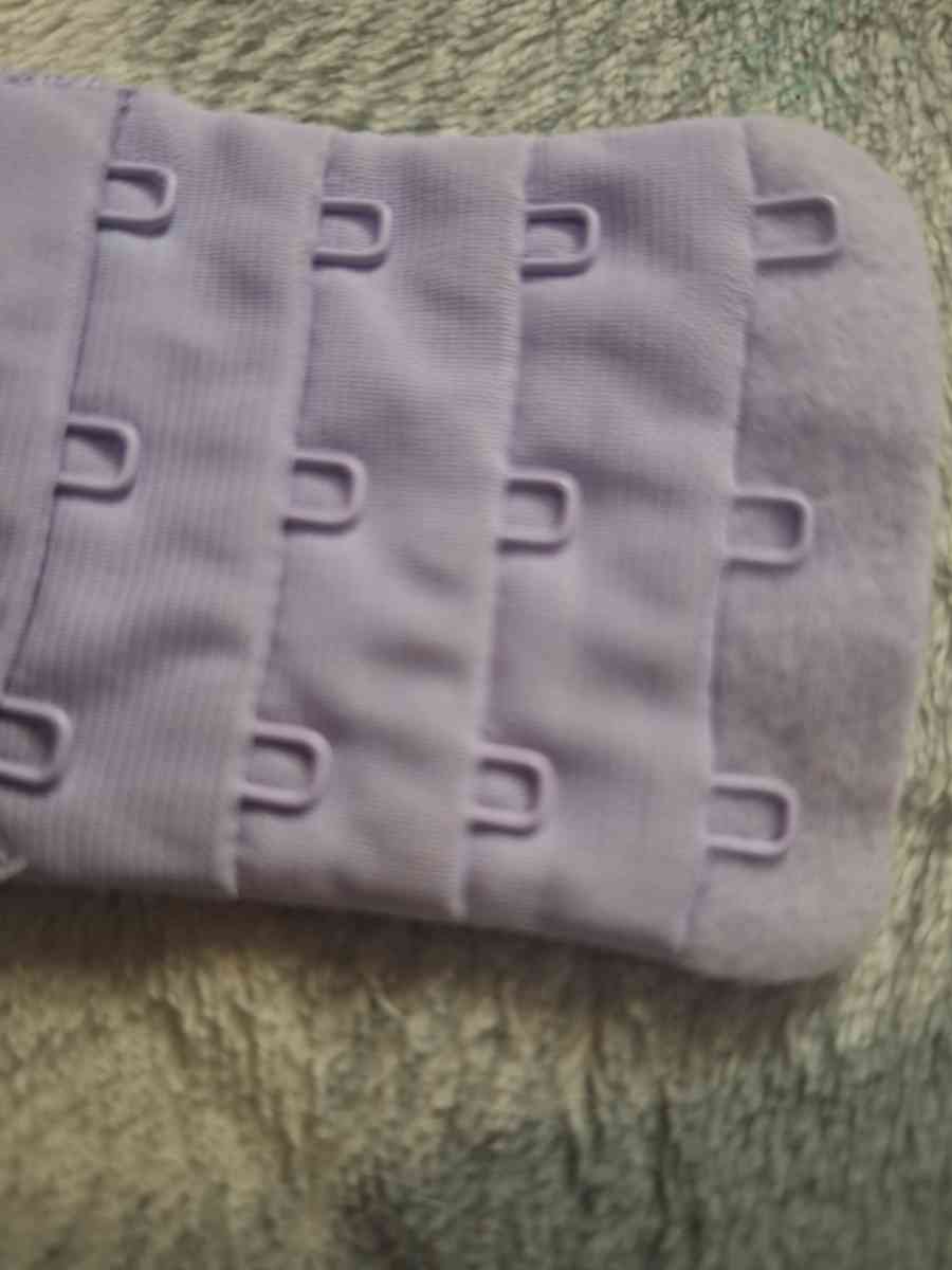 Lightly padded bra - Berwick, Pennsylvania - FleaMarketBay