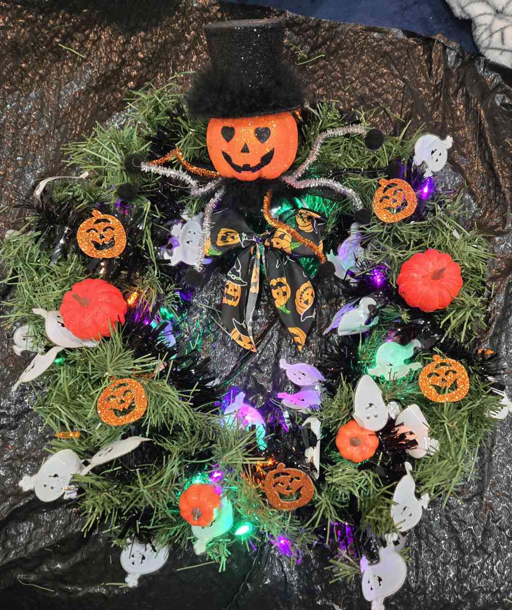 wreaths - West Point, Illinois - FleaMarketBay