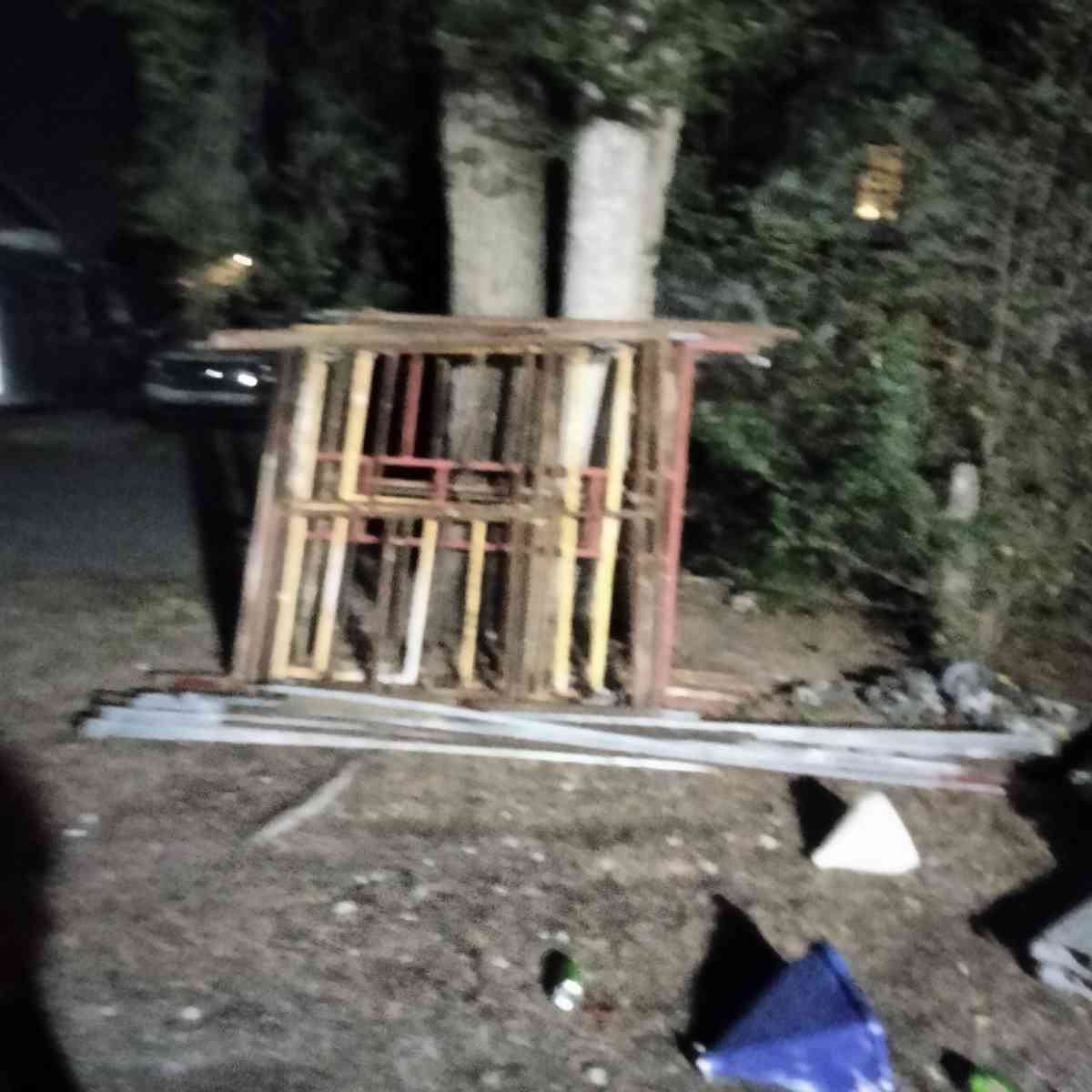 scaffolding 2 complete sets - Arvada, Colorado - FleaMarketBay