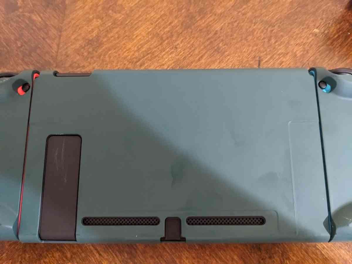 Barely Used Nintendo Switch w accessories Includes Fortnite - Irvine, California - FleaMarketBay