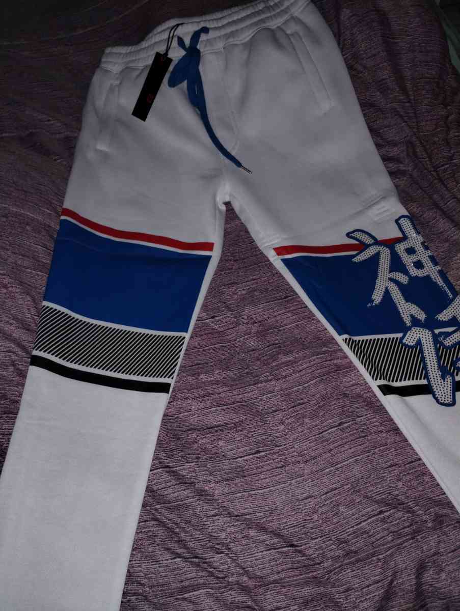 NEW Men SIZE XL Graphic jogger pants - Wilson, North Carolina - FleaMarketBay