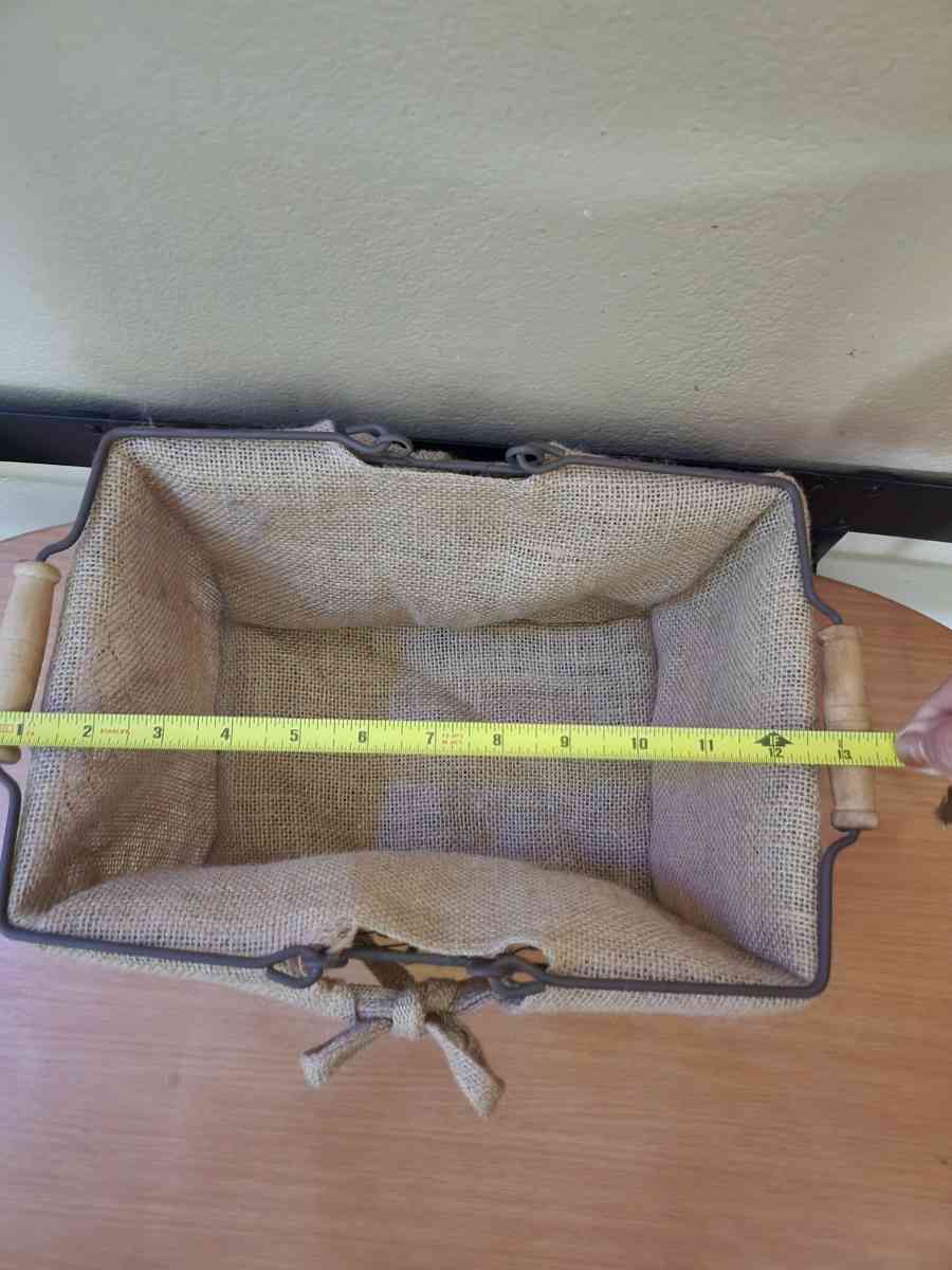 basket - Bloomington, California - FleaMarketBay