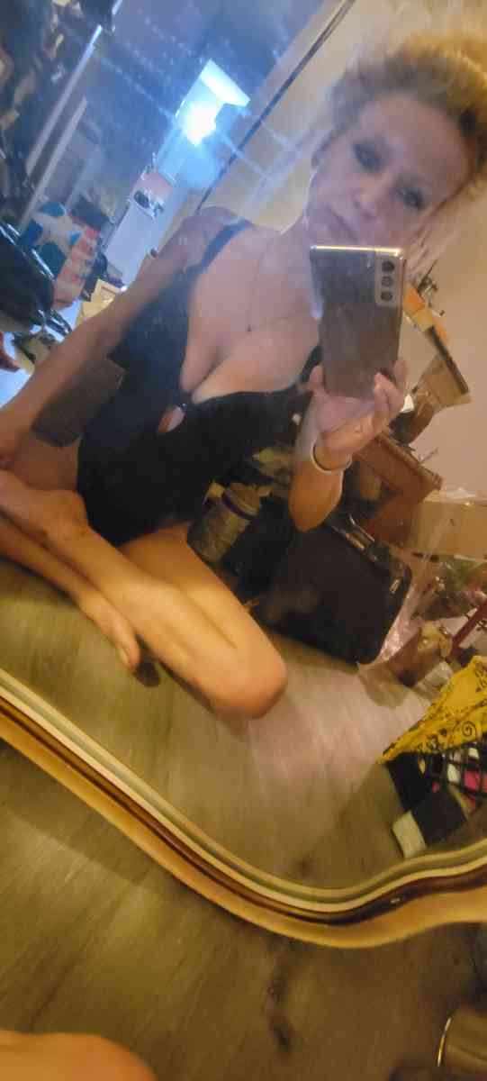 DESIGNER BLACK ONE PIECE SEXY BATHING SUIT - Cleveland, Ohio