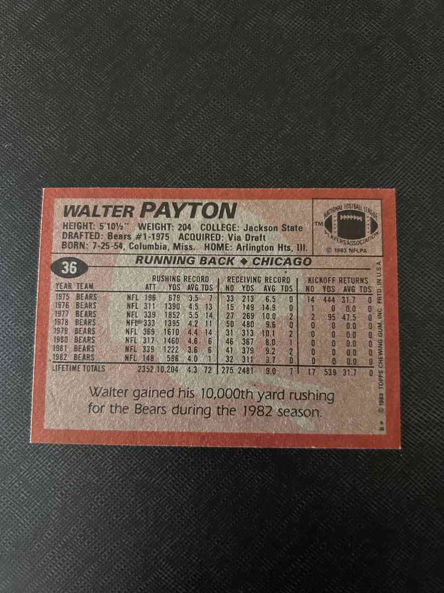 1983 Topps Football 36 Walter  Payton - Howell, Michigan - FleaMarketBay