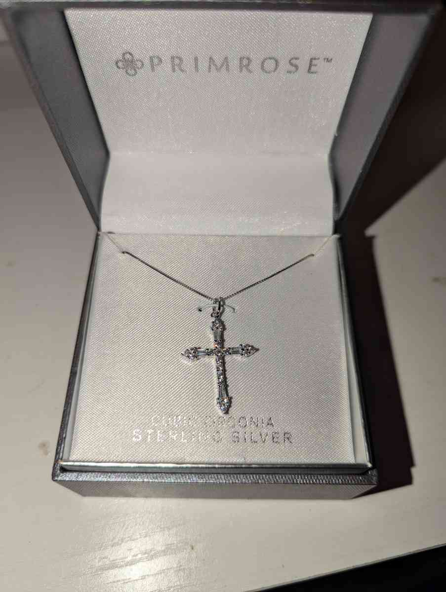 primrose sterling silver necklace - Leesburg, Florida - FleaMarketBay