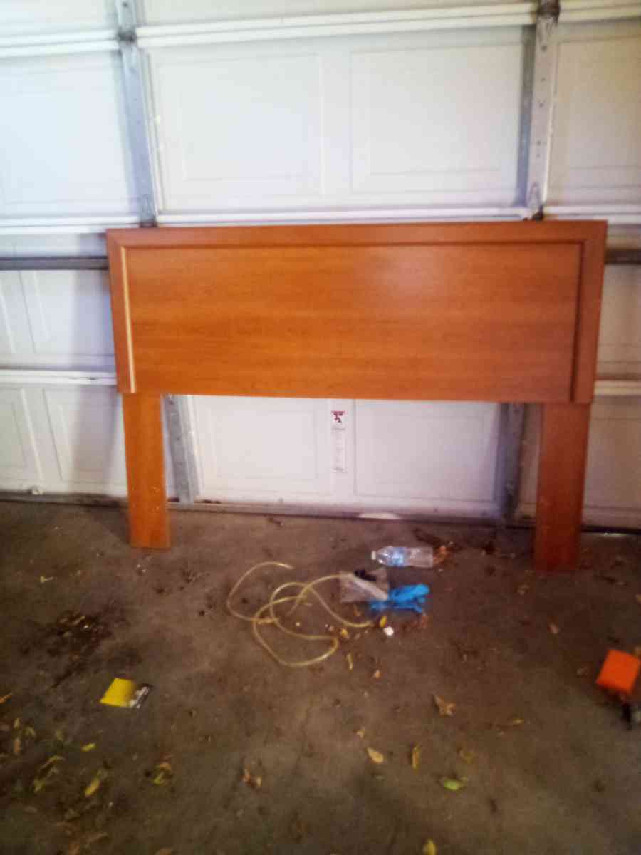 Nice Bedroom set - Dallas, Texas - FleaMarketBay