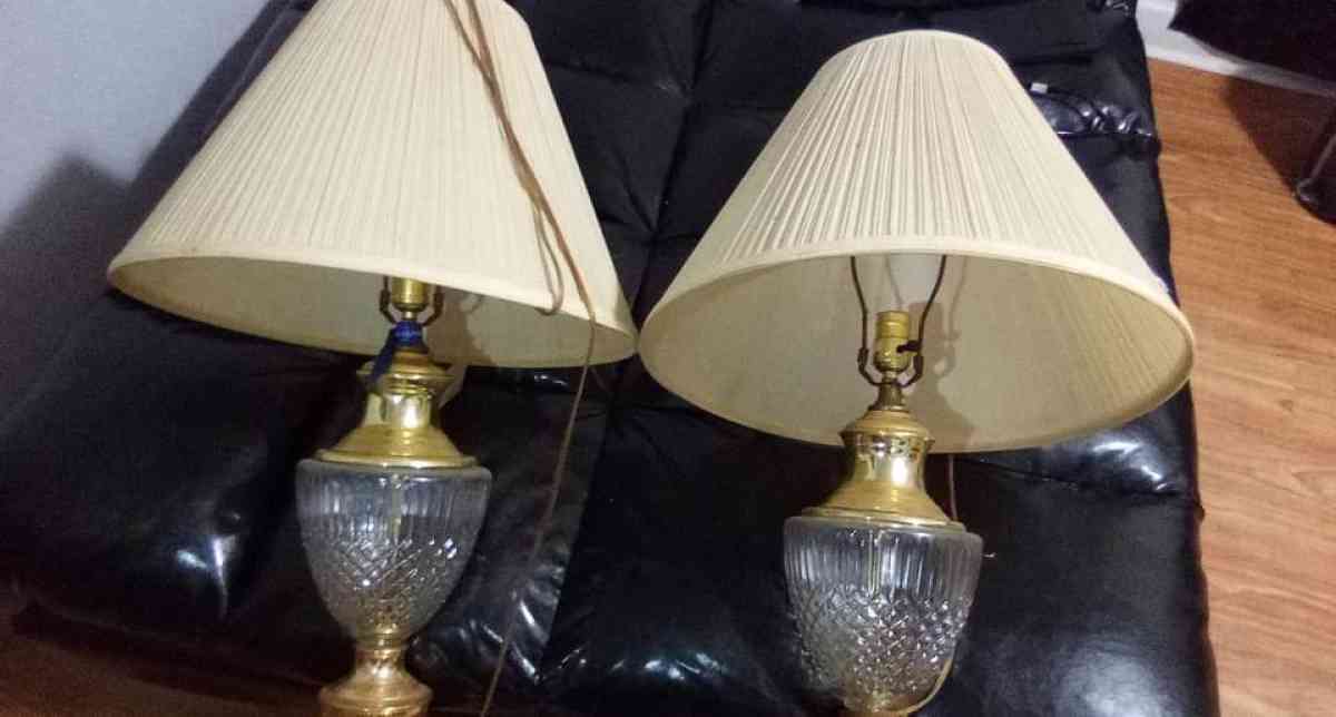 2 table lamps - Jacksonville, Florida