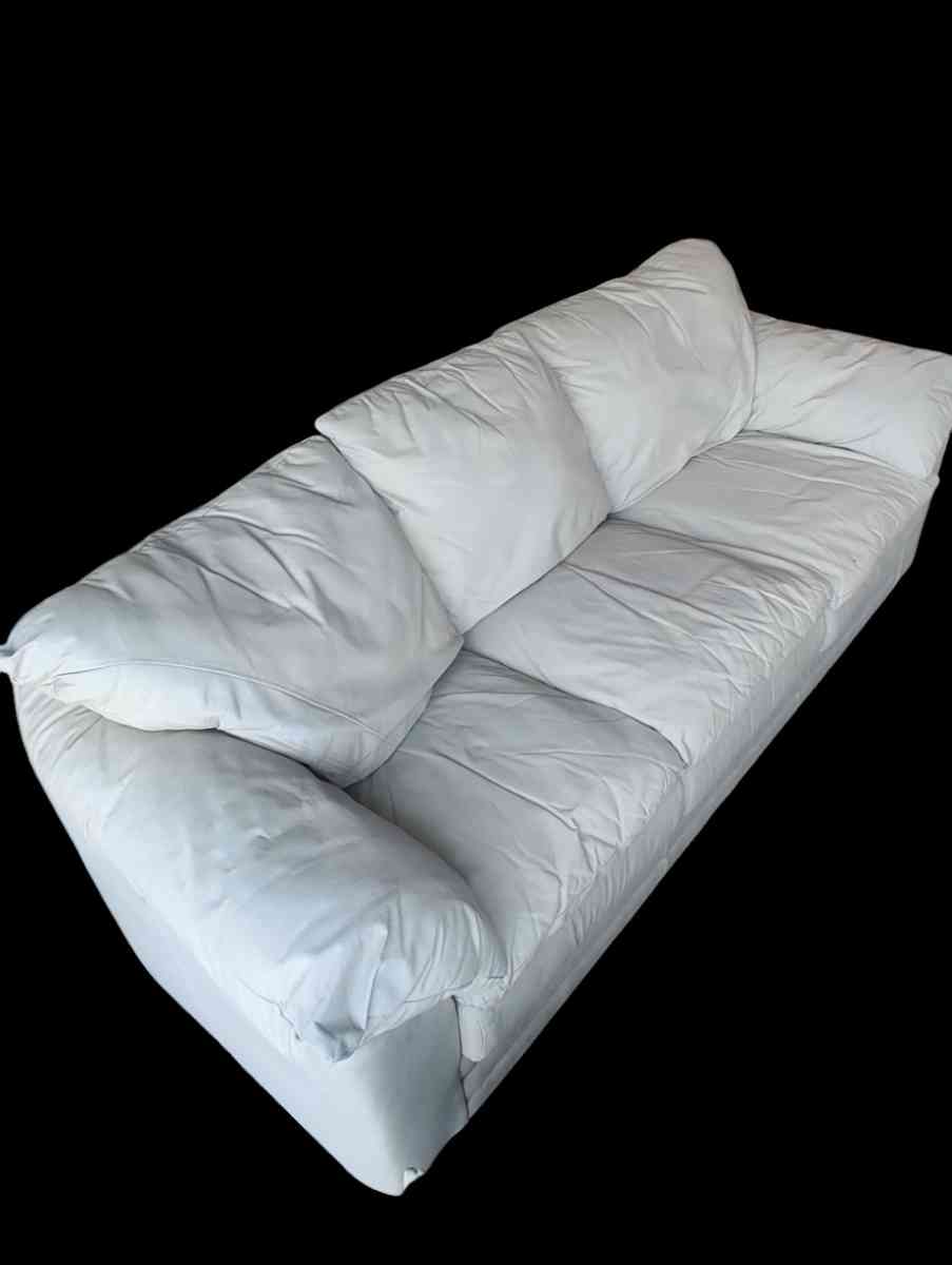 Leather Sofa and Loveseat - Houston, Texas - FleaMarketBay