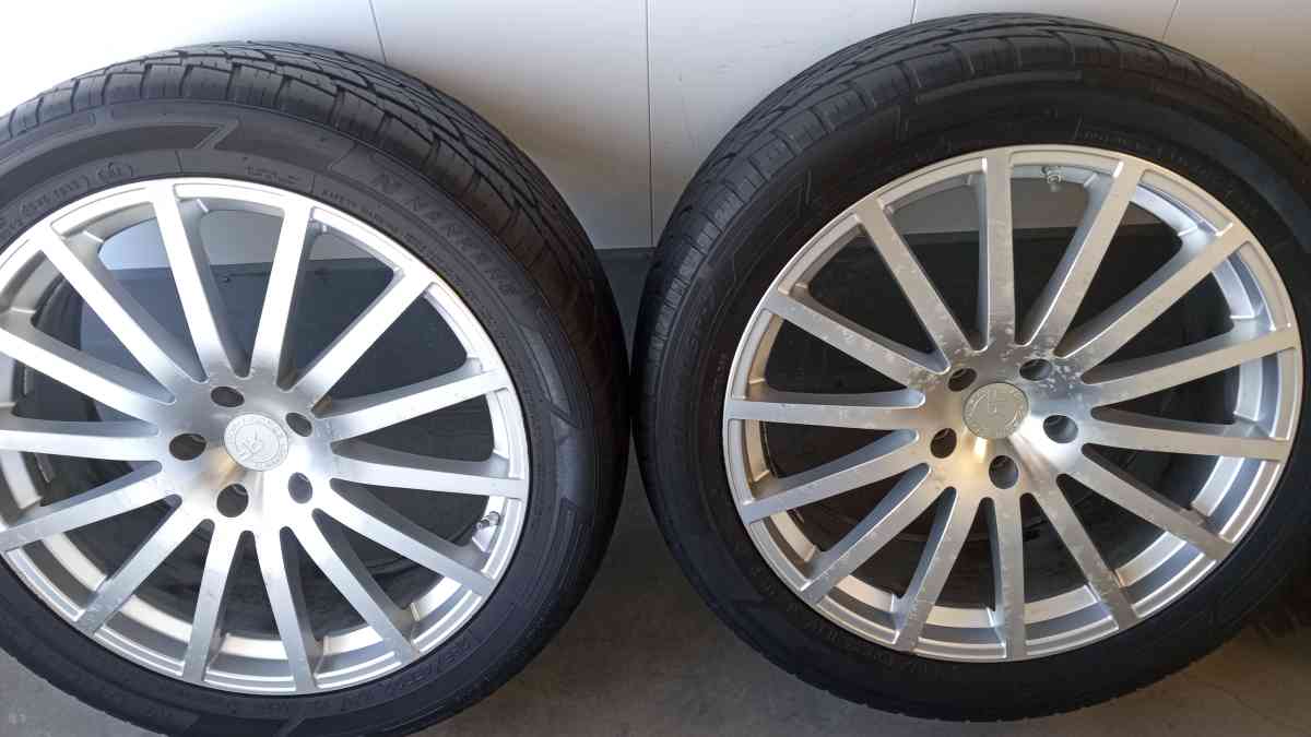 set of 4 tires and wheels R22 - Belmont, California - FleaMarketBay