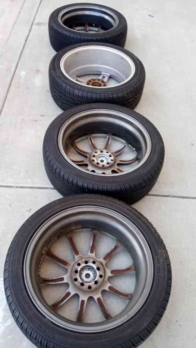 the set of 4 tires wheels R 18 - Belmont, California - FleaMarketBay
