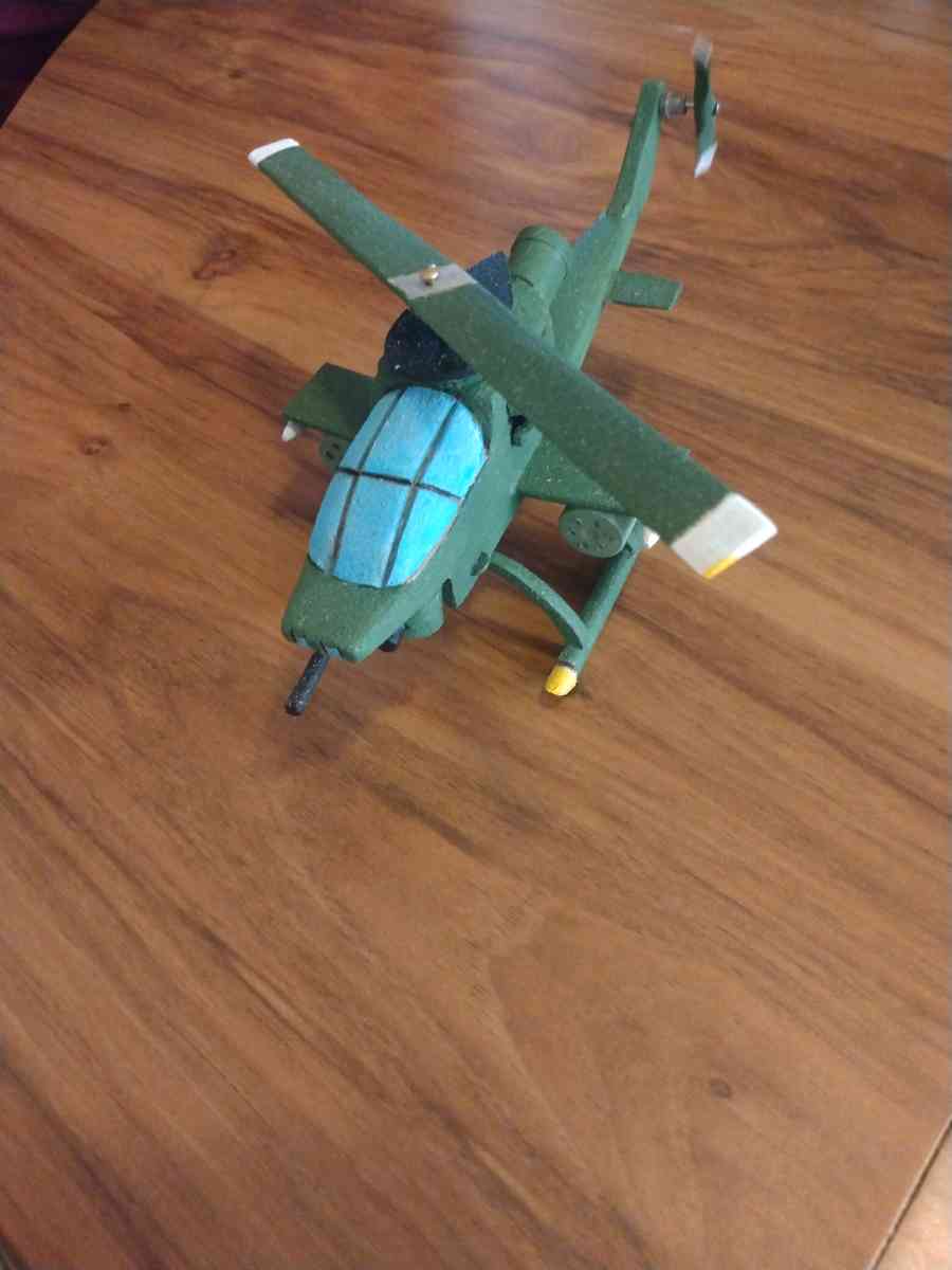 Model Cobra Gunship - Exeter, Missouri - FleaMarketBay
