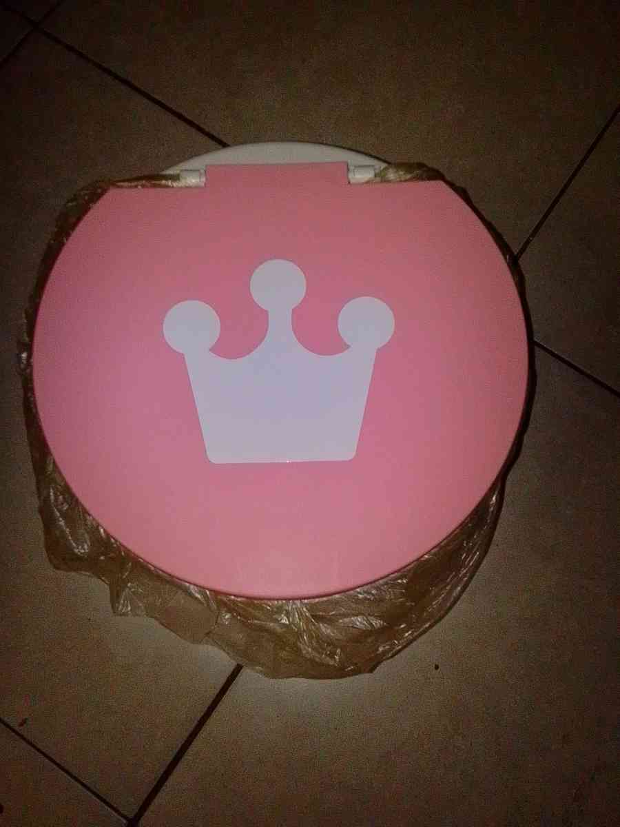 Baby potty training seat - Fort Lauderdale, Florida - FleaMarketBay