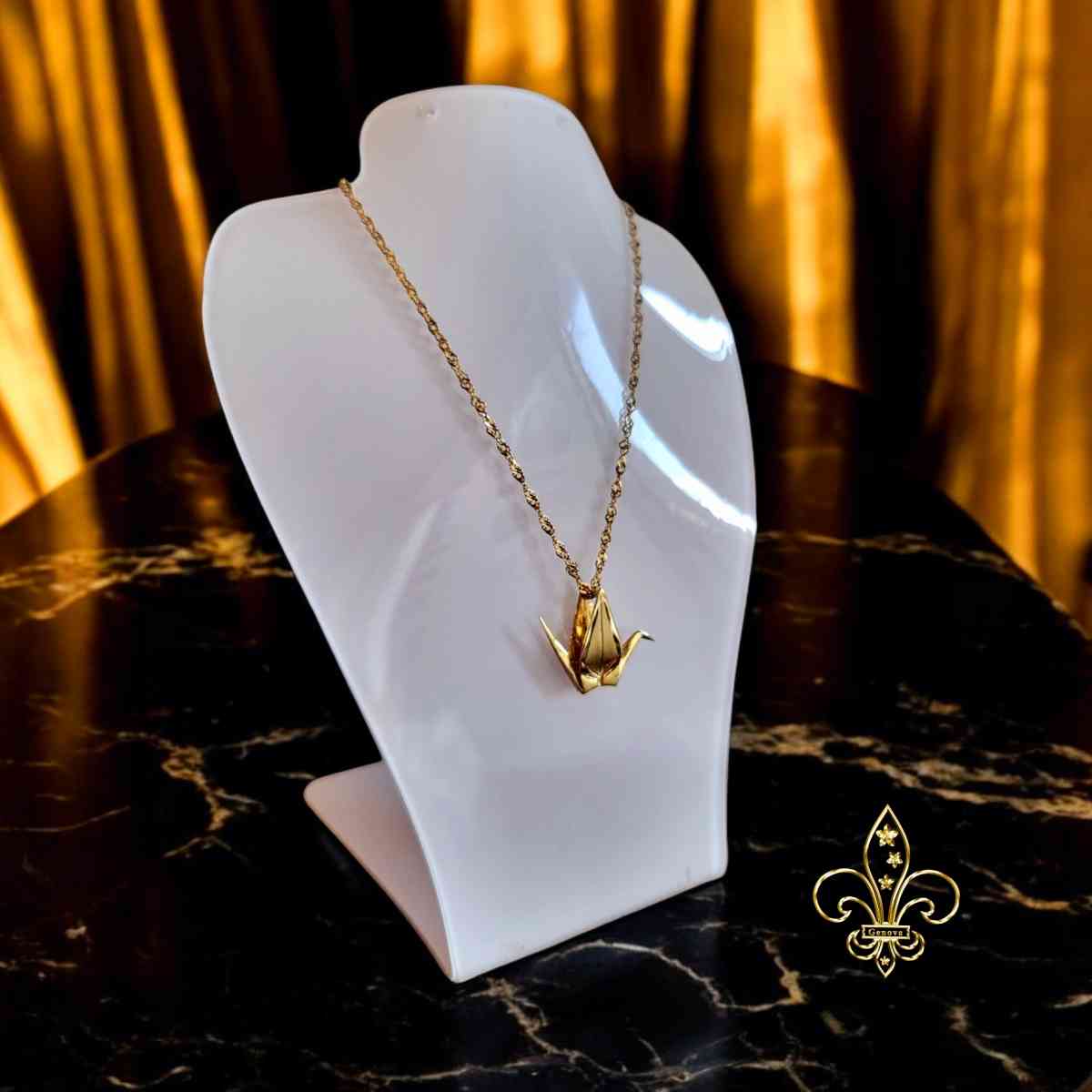 14 KT GOLD SOLID Crane pendat available - Honolulu, Hawaii - FleaMarketBay