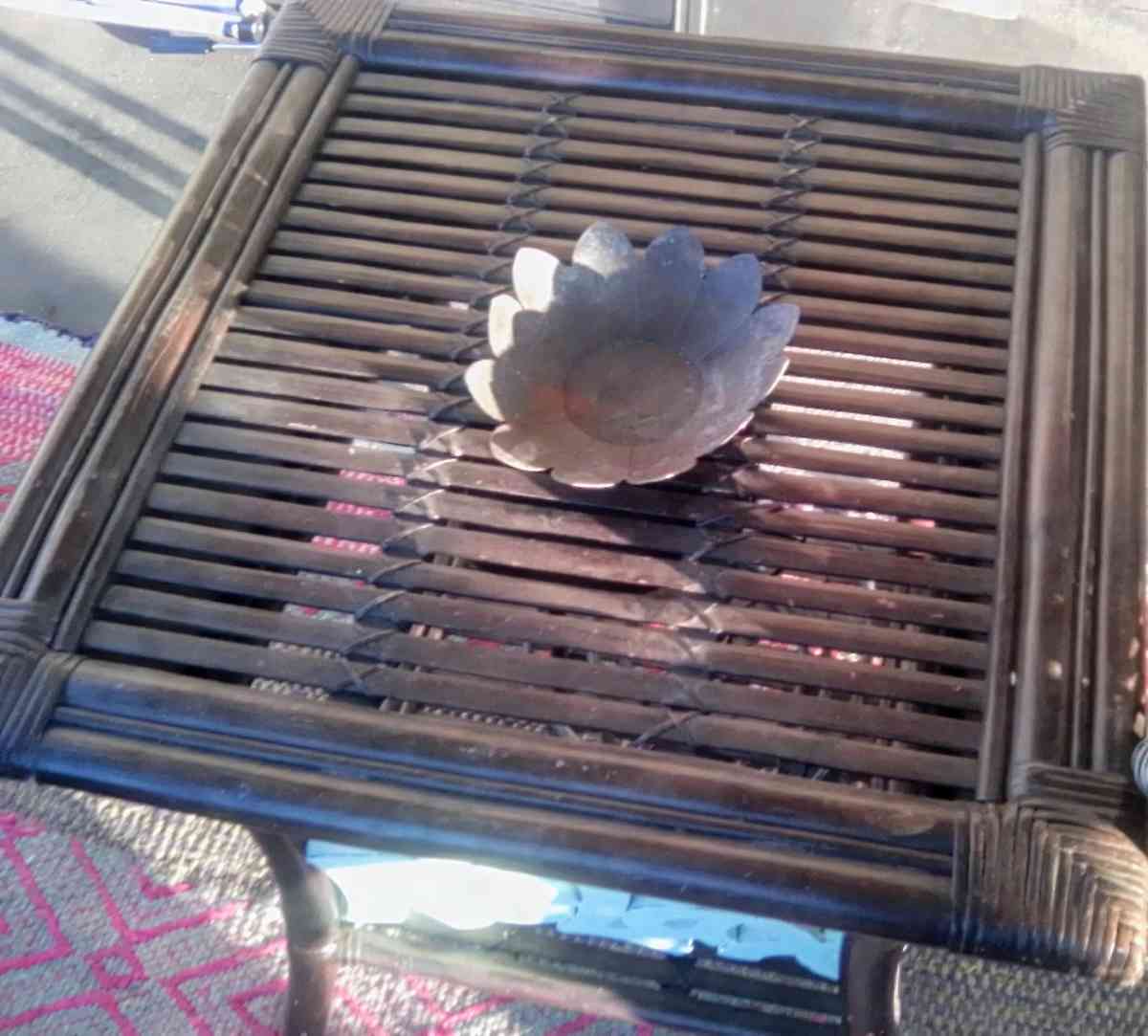 wicker furniture set and rug - Pensacola, Florida - FleaMarketBay