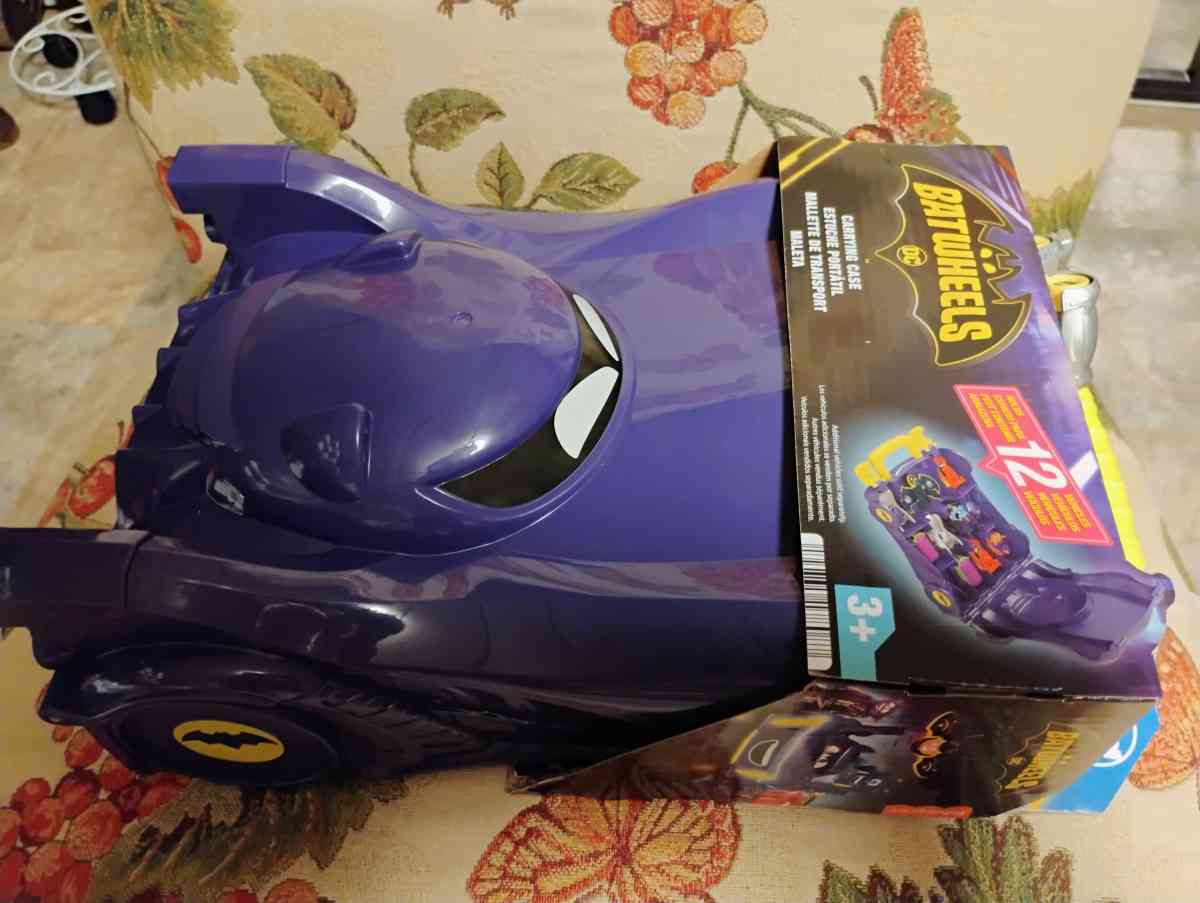 Brand New everything - New Philadelphia, Ohio - FleaMarketBay