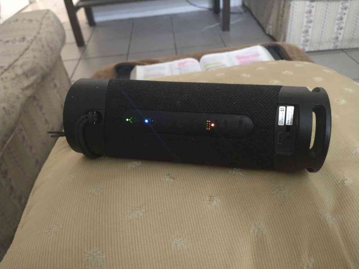 Sony Bluetooth Speaker - Bakersfield, California
