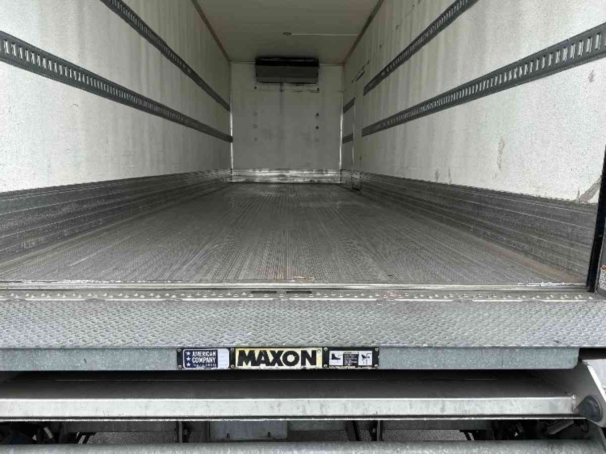 Freightliner 2022 Refrigerated Truck - San Diego, California - FleaMarketBay