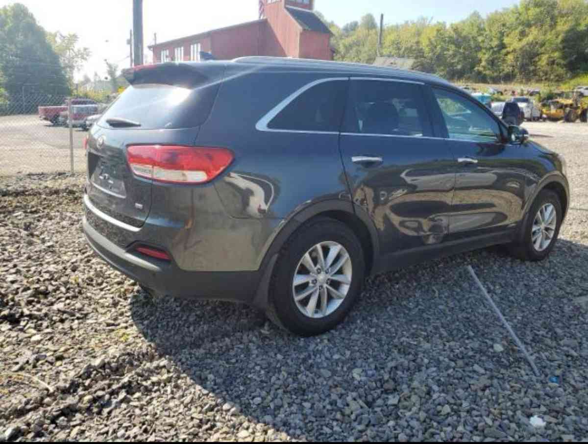 2015 Kia Sorento - Philadelphia, Pennsylvania - FleaMarketBay