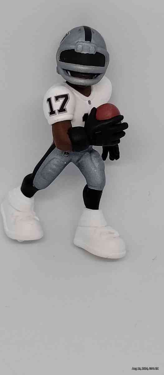 NFL Game Changers 2 inch collectible figures - Hendersonville, North Carolina