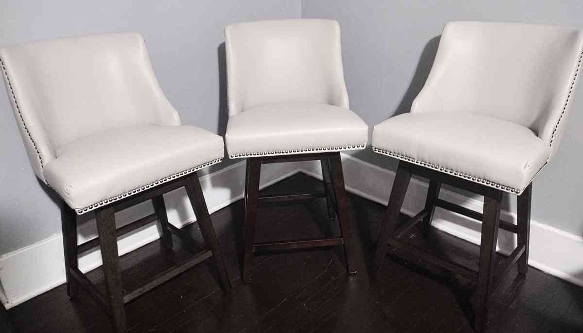 Asher Light Gray Swivel Nailhead Trim Counter Stool Set of 3 - Detroit, Michigan - FleaMarketBay