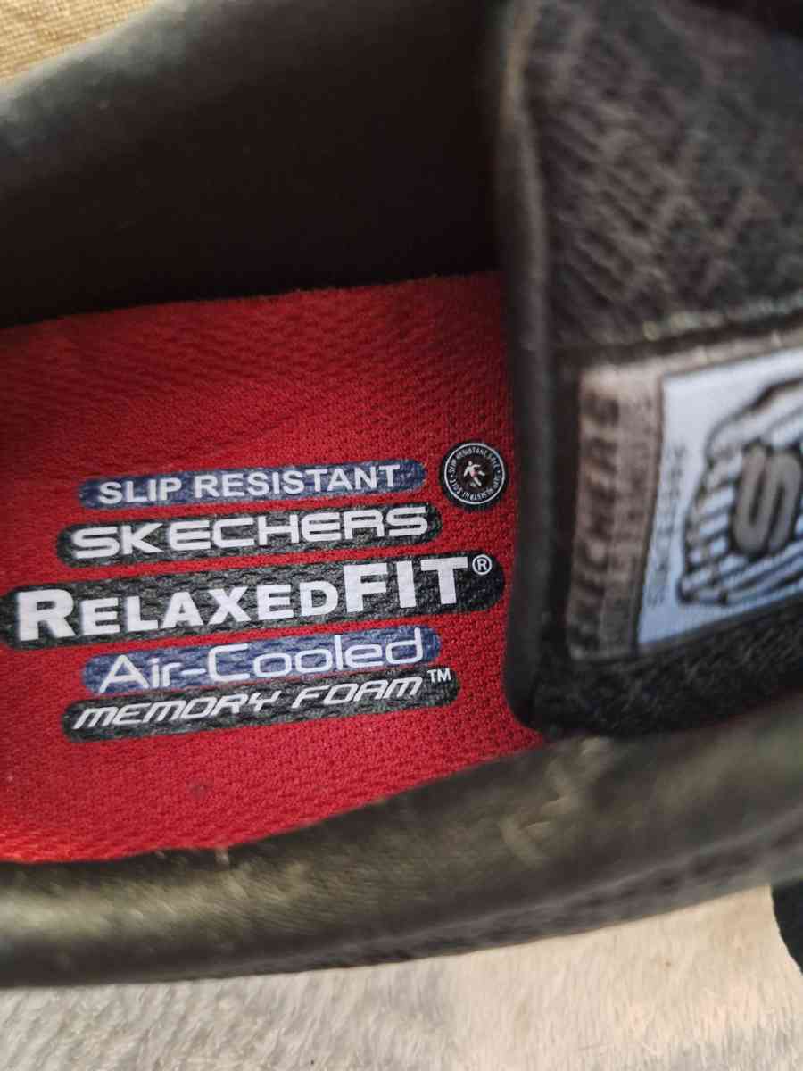 Sketchers  sneakers - Berwick, Pennsylvania - FleaMarketBay